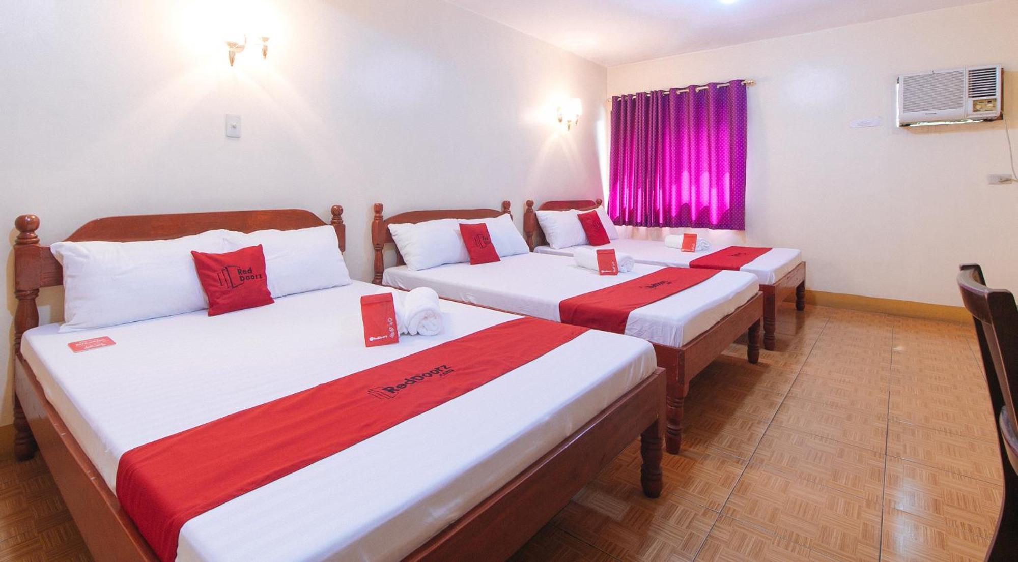 Reddoorz @ Golden Victory Hotel Mabalacat Pampanga Ngoại thất bức ảnh