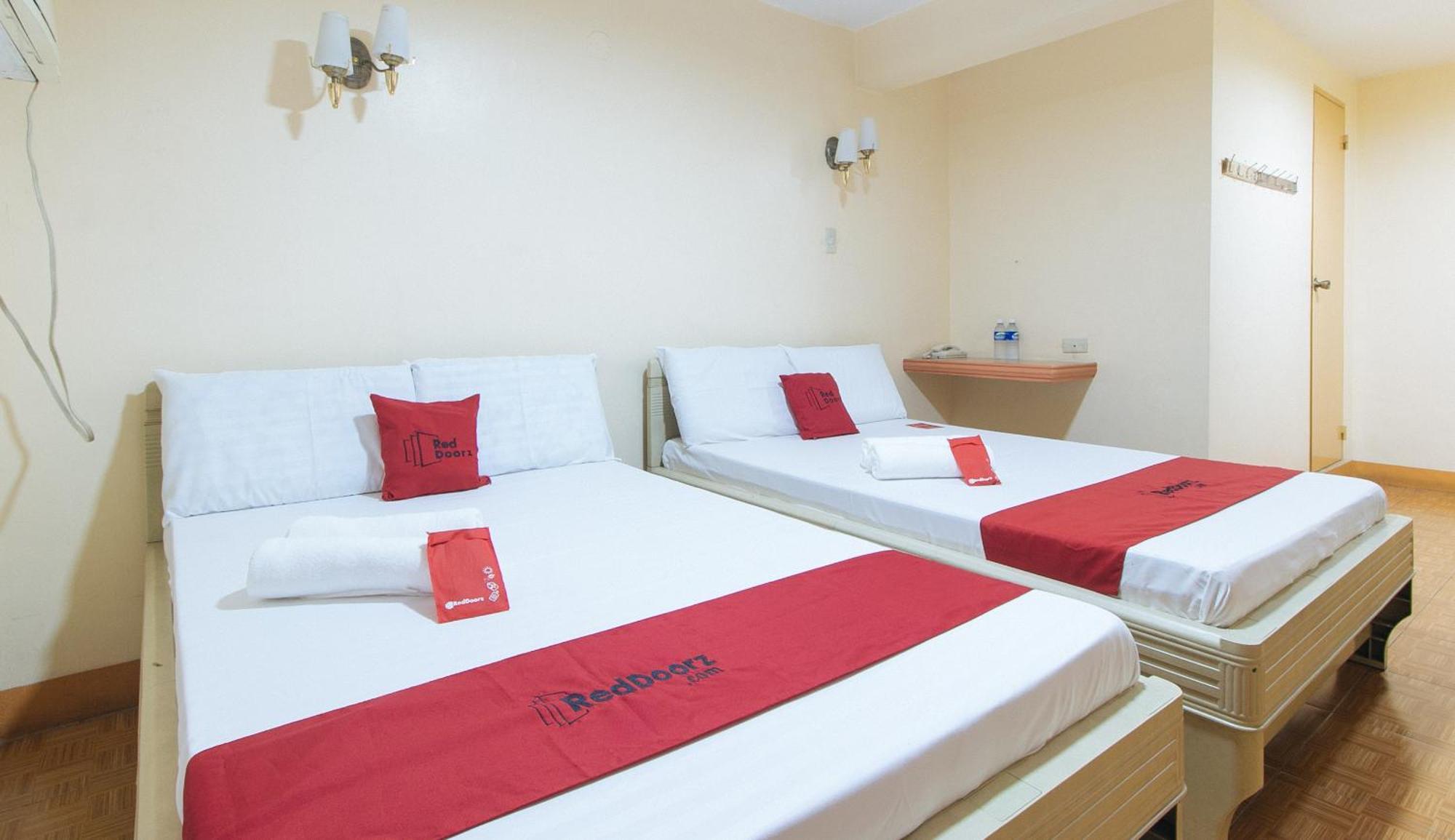 Reddoorz @ Golden Victory Hotel Mabalacat Pampanga Ngoại thất bức ảnh